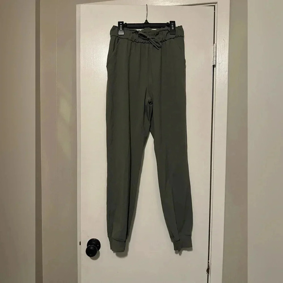 Lululemon Stretch High-Rise Jogger gray sage size 4 - Picture 1 of 9